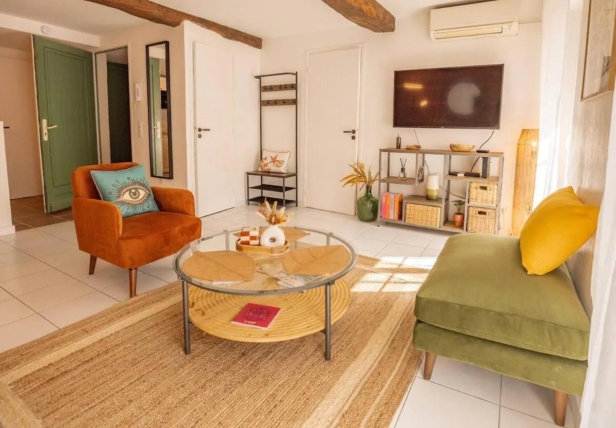 City Center Apartment Air-Conditioned Parking Sainte-Maxime 0*,  France